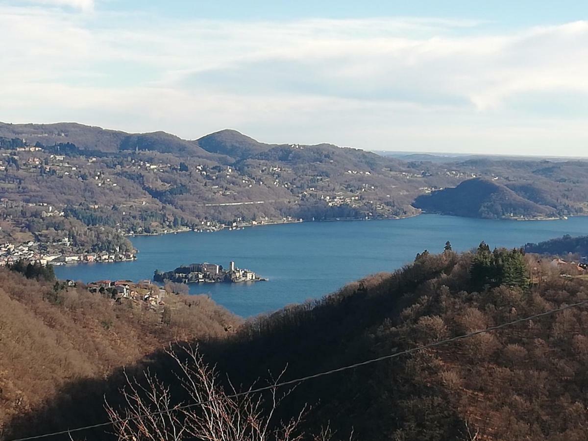 La Rondine Sul Lago D'Orta Arola  エクステリア 写真
