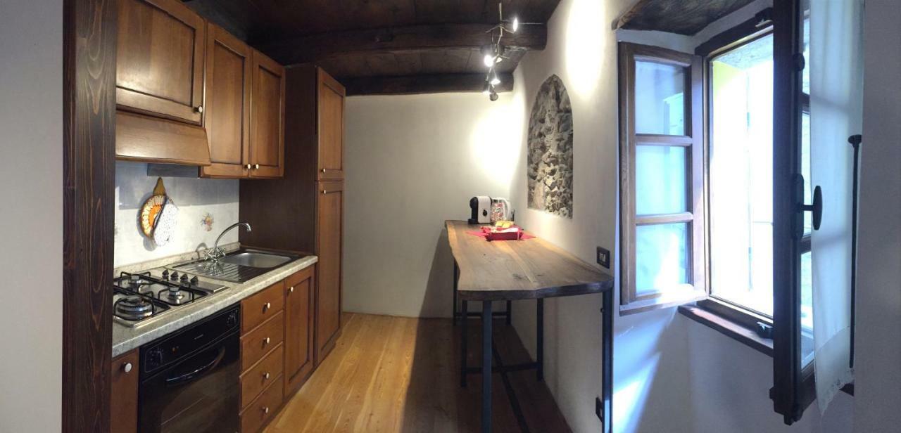 La Rondine Sul Lago D'Orta Arola  エクステリア 写真